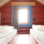 5 Person In Hemsedal-by Traum