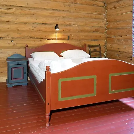 5 Person In Hemsedal-by Traum