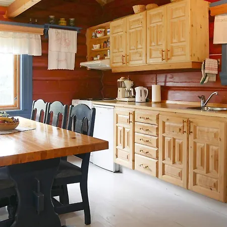 5 Person In Hemsedal-by Traum *