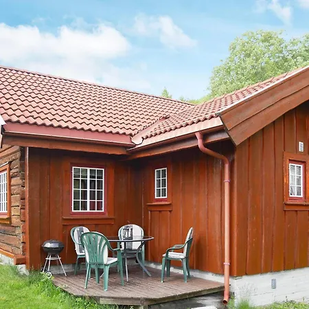 5 Person In Hemsedal-by Traum